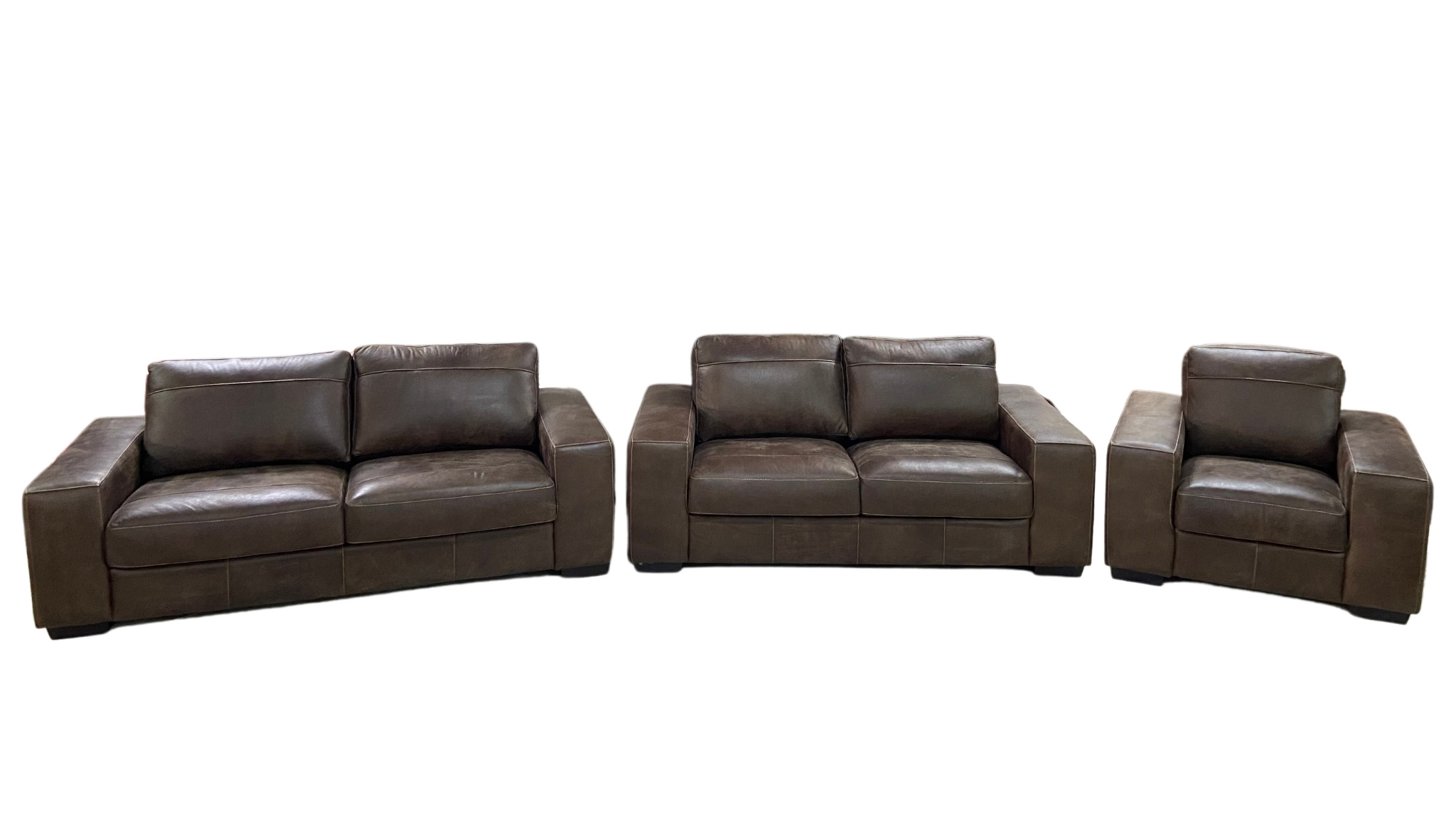 Namib 3-2-1 genuine leather lounge suite in South Africa
